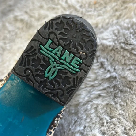 Lane booties - Picture 6 of 7